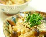 蒲焼さんま缶詰と茸のずぼら炊き込みご飯作り方4写真