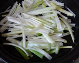 秋鮭食べよう！ネギと一緒にタジン蒸し作り方1写真