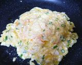 ずぼら1人飯♪なんちゃってカニ玉丼作り方2写真