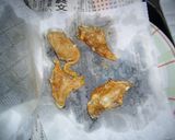 新聞紙が吸油！レンジでカリカリ鶏皮作り方10写真