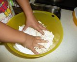 親子でつくる簡単☆豆腐団子☆作り方2写真