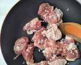 ジューシー☆塩麹鶏もも肉の照り焼き作り方1写真