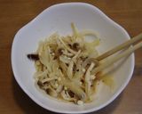 チーズのカナッペ☆魚介&きのこマリネ乗せ作り方6写真