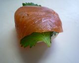 クリームチーズと山芋のサーモン巻き作り方3写真