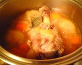 野菜も美味しい、豚のすね肉のポトフ作り方2写真
