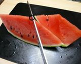 【農家の知恵袋】おいしいスイカの切り方作り方4写真