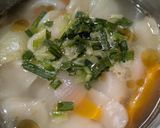 簡単！！10分！！冷凍水餃子を使った中華スープ作り方5写真