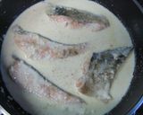 フライパン一つで鮭のクリーム煮作り方3写真