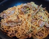 ごぼうとネギの和風焼きそば作り方7写真