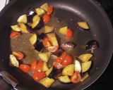 蒸しイナダのガーリック野菜和え作り方2写真