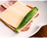＊お弁当おかず＊　オクラチーズクルクル♪作り方1写真