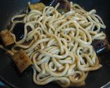 がっつり和風＾＾な肉味噌具のソースうどん作り方6写真