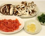 秋色～鮭ときのこの柚子胡椒パスタ～作り方1写真