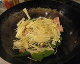 オクラとハムとエノキのオイスター炒め作り方3写真