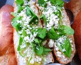 チーズとルッコラを味わうバゲット作り方3写真