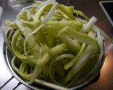 ずいきの甘酢ごま和え作り方3写真