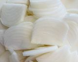 新玉ねぎとふんわり卵の炒め物作り方1写真