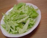 -ウィンナーとキャベ豆乳パスタ-作り方1写真