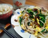 ＊キクラゲと卵と豚肉ともやしの中華炒め＊作り方5写真