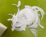 しめじと鶏肉のチーズとろ〜りグラタン作り方1写真
