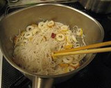 簡単　ちくわと糸こんのピリ辛炒め作り方3写真