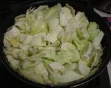 しいたけの肉詰めとキャベツの蒸し焼き作り方5写真