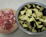 超簡単!なすと豚肉の味噌炒め作り方1写真