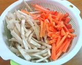 安定のピリ辛☆きんぴらごぼう☆作り方1写真