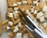 ローズマリーとガーリックが香るクルトン作り方1写真