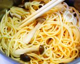 ✿しめじのバタポンパスタ✿作り方3写真