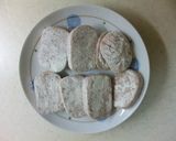 ふしぎ食感★魚肉ソーセージの卵つけ焼き作り方3写真