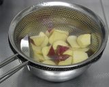 ピリ辛！さつま芋の胡麻味噌和え作り方2写真