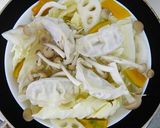 蒸し野菜と餃子のサラダ風作り方3写真