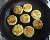 芋もち♪甘辛ダレ♪作り方4写真