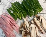 椎茸とベーコンとピーマンのおかかきんぴら作り方2写真