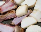 調味料は大さじ2！スペアリブと大根の煮物作り方3写真