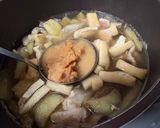 クジラ汁風！？豚バラと夏野菜のお味噌汁♫作り方3写真