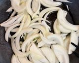 煮込み10分！鯖の水煮缶でアクアパッツァ風作り方2写真