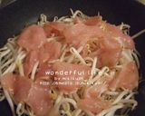 安レシピ★鶏胸肉ともやしの梅肉ソースあえ作り方2写真