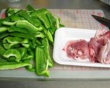 ピーマンと豚肉のカレー炒め作り方1写真