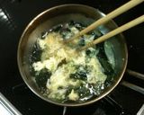 5分で簡単アレンジ　ワカメスープ作り方2写真