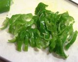 ちょいピリ！豚肉＆じゃがピーの炒め物★゛作り方5写真