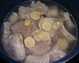 とろっとろ❤豚軟骨と大根の味噌煮込み作り方3写真