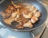 ご飯が進む！鶏ももと舞茸の味噌バター炒め作り方6写真