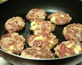 切り落とし豚肉で…ほろほろミニバーグ作り方6写真
