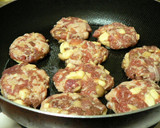 切り落とし豚肉で…ほろほろミニバーグ作り方6写真