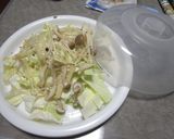 キャベツと鶏挽き肉のサラダ作り方2写真
