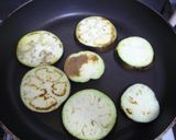 食欲そそる！丸ナスの肉味噌のせ作り方1写真