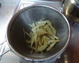 栄養たっぷり!鶏ごぼうサラダ☆作り方2写真