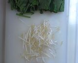 *ほうれん草ともやし炒め 目玉焼きのせ*作り方1写真